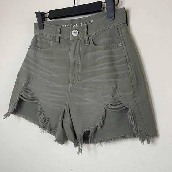 American Eagle Highest Rise Mom Short Frayed Hem Green - Size 0 - Picture 4 of 7